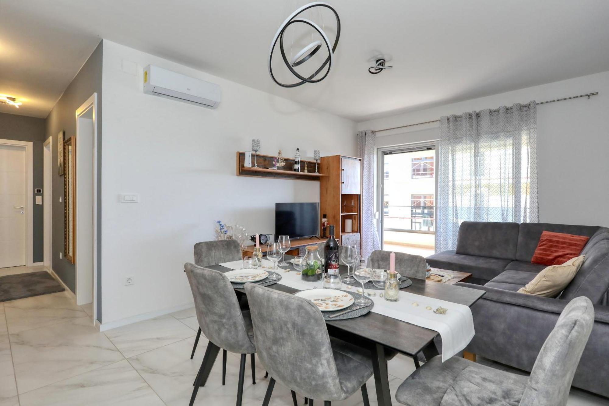 Apartment Relex With Pool & Jacuzzi Привлака Экстерьер фото